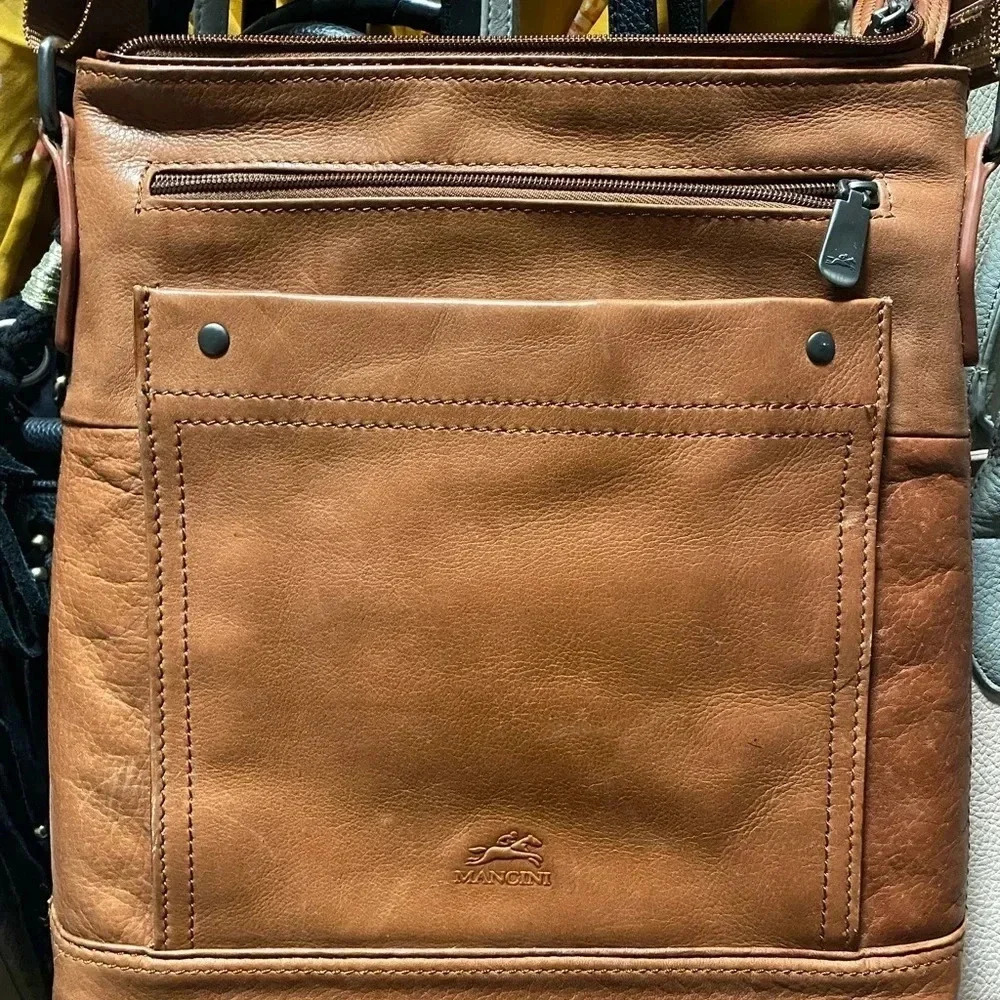 Mancini | BROWN LEATHER UNISEX CROSSBODY TABLET BAG • Adjustable strap